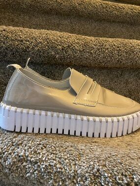 Ilse Jacobsen Beige Patent Penny Loafers